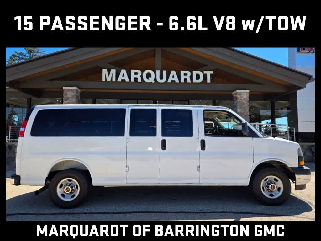 2025 GMC Savana Passenger