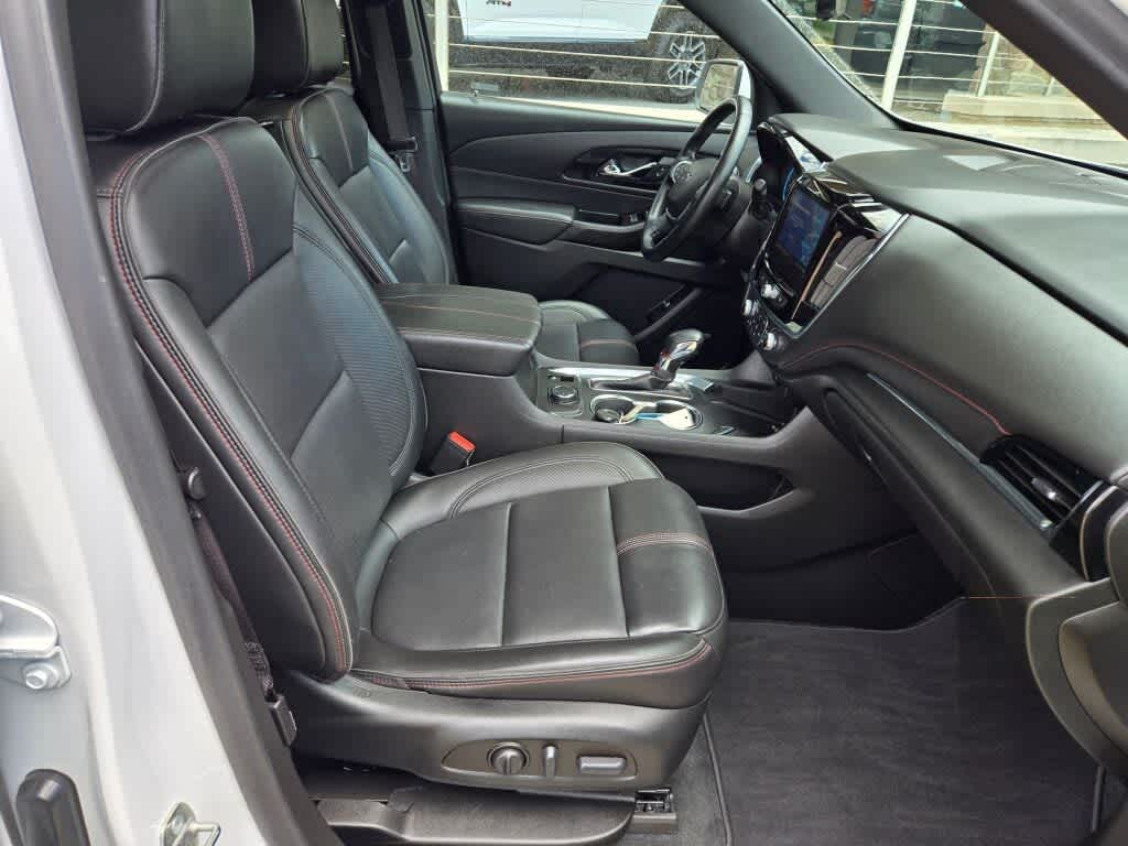 2023 Chevrolet Traverse — detail view