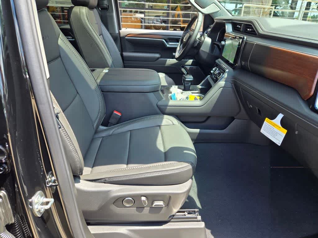 2026 GMC Sierra 1500 — detail view